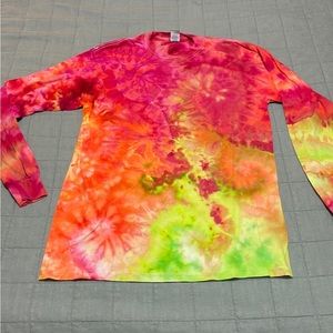 Handmade Tie-dye made by DayTripperDyes - brand new - freshly died - M